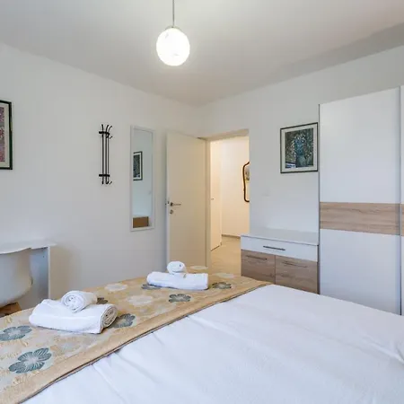 App Sophia Apartment